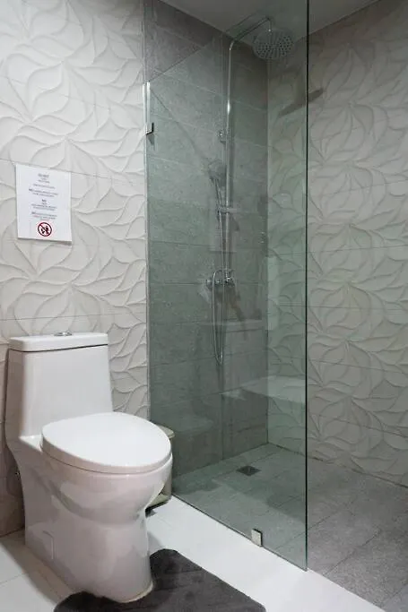 Acogedor Y Exclusivo Apt En El Gran سانتو دومينجو 0*,